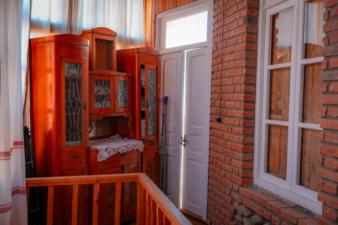 Dzveli Galavani -Old Wall Telavi Exteriör bild